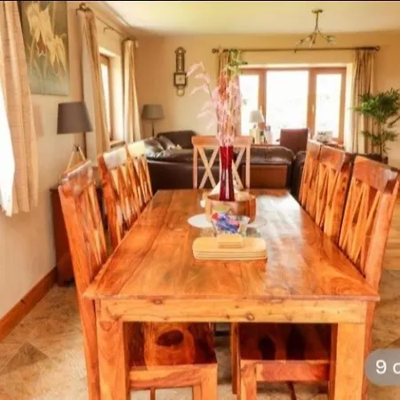 Luxurious 4bedroom House Based Wild Atlantic Way Dom wakacyjny *